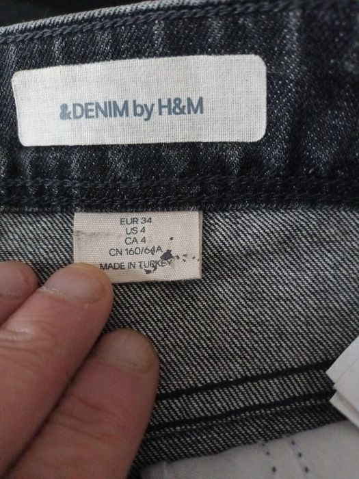 Pantaloni scurti H%M