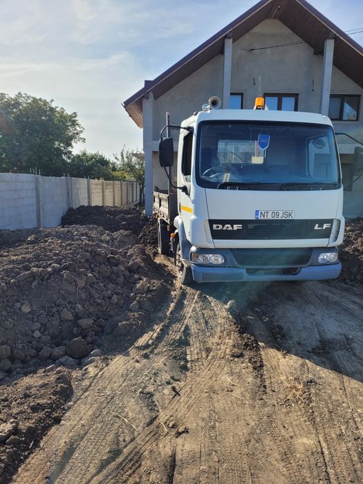 Excavări săpături demolări miniexcavator picon excavator prestări serv