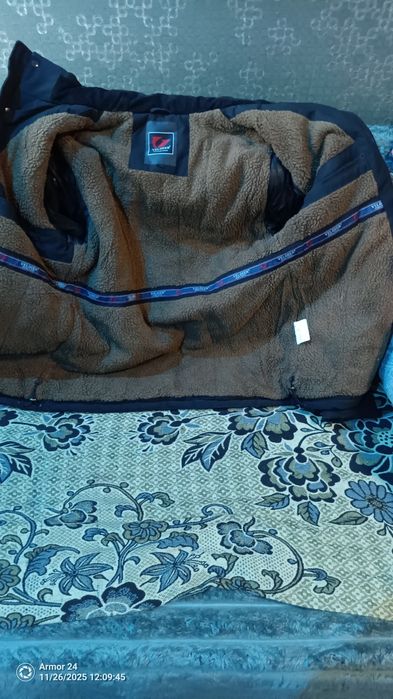 Продам мужскую куртку в хорошем состоянии