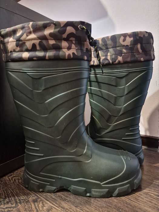 Cizme termoizolante  EVA nr. 42 si 45