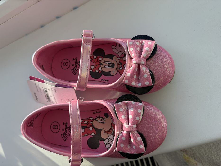 Продаются новые детские туфельки