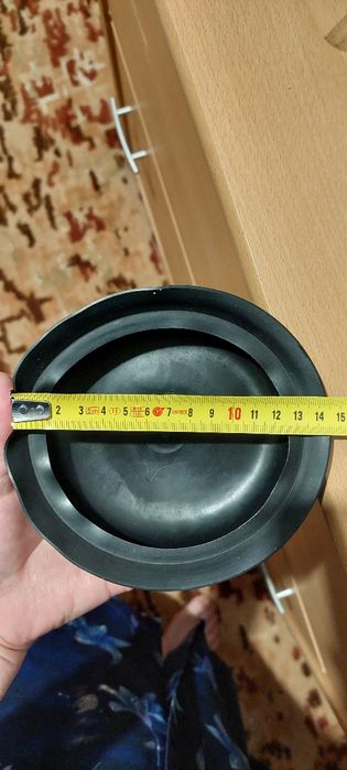 Вантуз для прочистки засоров.