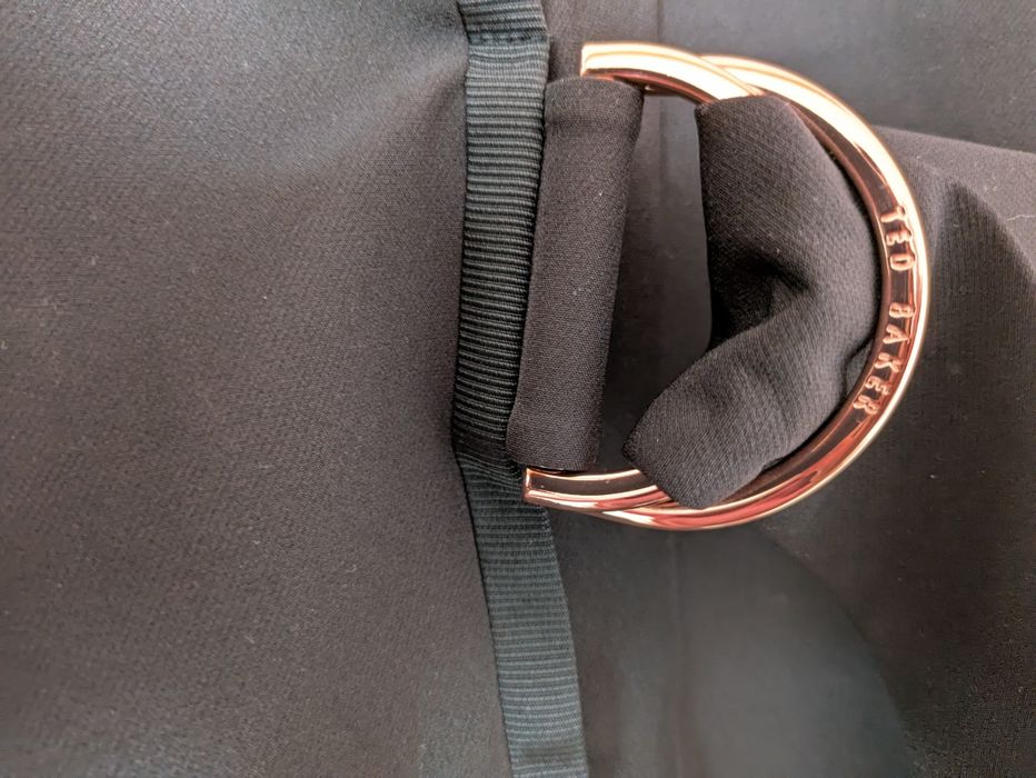 Черна елегантна рокля Ted Baker