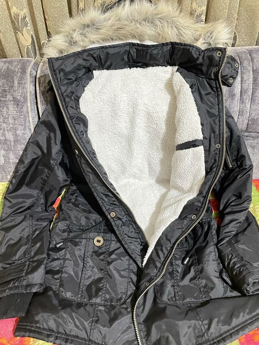 Куртка в хорошем состоянии