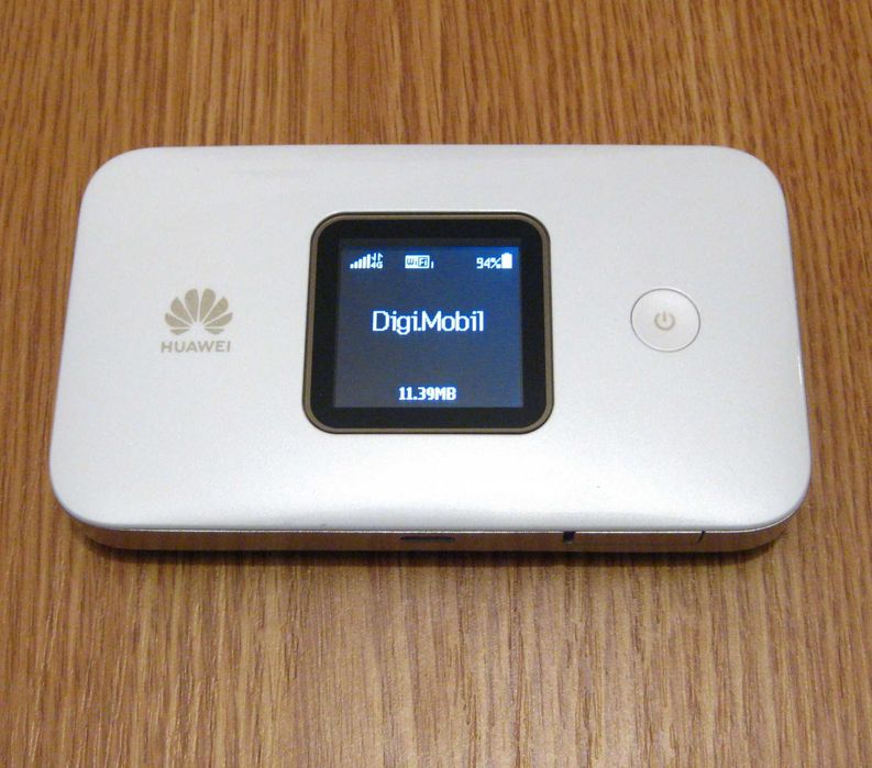 Huawei E5785 hotspot portabil router WiFi 4G+ LTE 300/50 Mbs