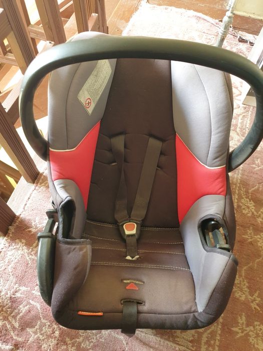Детско столче за кола