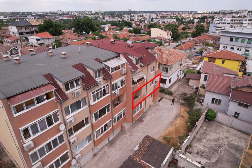 Продавам 2-СТАЕН - град Добрич, Пинета, паметник Пейо Буюклията