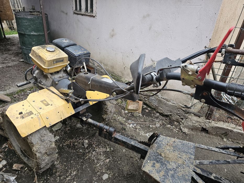 Motocultor/motosapa 16 CP Benzina