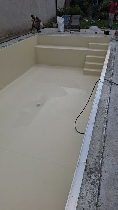 Montaj /sudat  liner piscina