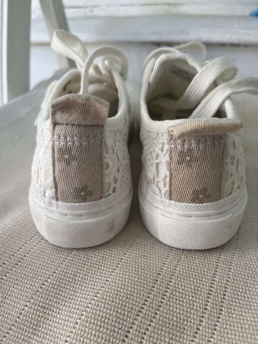 Кецове Steve Madden и кецове Зара