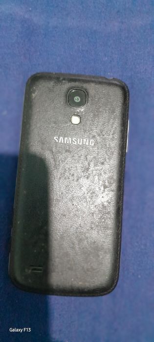 Vand telefoane samsung model vechi