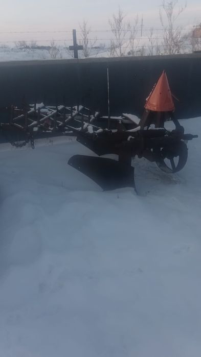 Продаеца плуг в хорошем состоянии