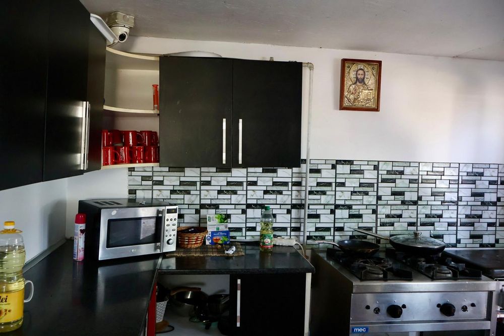 Cazare costinesti se  inchiriaza pentru revelion  liber Beach Pleass