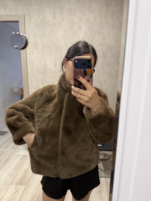 Продам шубу женскую норковую
