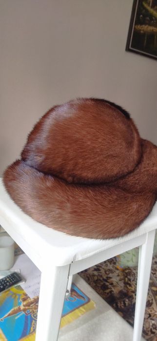 Новые норковые шапки .