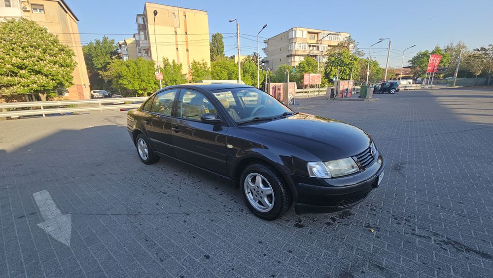Volkswagen Passat 1.6 - GPL