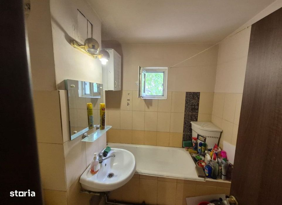 Apartament  2 camere Dacia , 47 metri, etaj 3 Cod:162932
