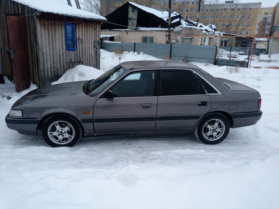 Продам авто мазду 626