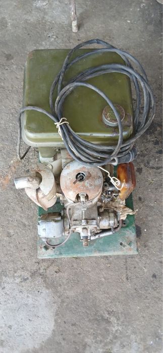 Генератор  бензинновый,электростанция .