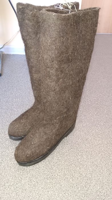 Продам новые валенки