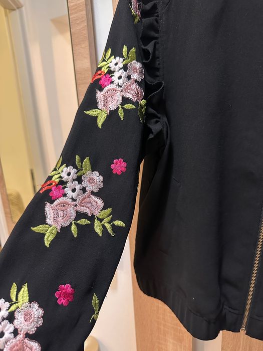 Jacheta subțire Camaieu