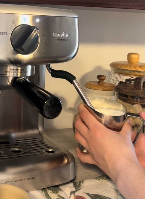 Mini aparat de cafea Breville Barista cu portafiltru stare foarte buna
