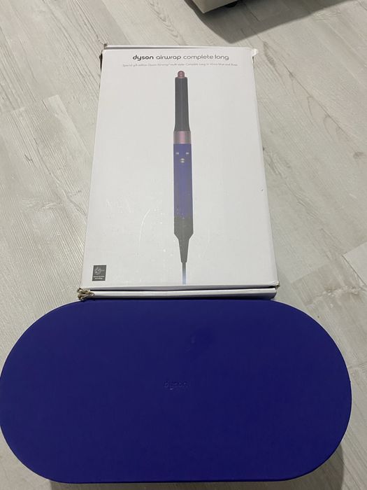 Оригинальный dyson сгорел провод или что то