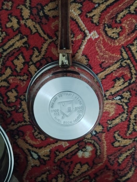 Набор кастрюль новые