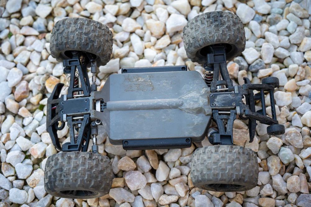 RC кола TRAXXAS MJX 16208 R/C Hyper GO Fury Pro Monster Truck