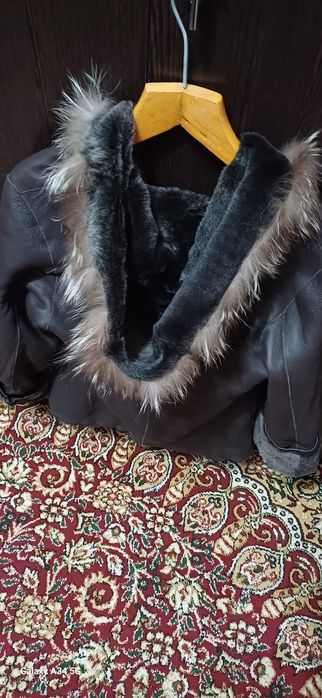 Кожаная мини пальто