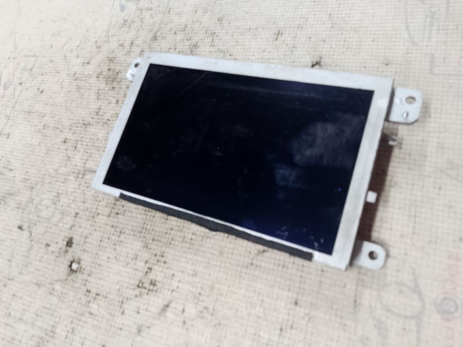 display navigatie audi a4 b8 2011