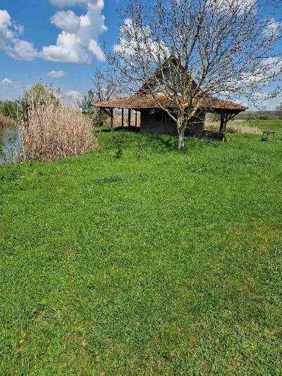 Продава се Парцел в с. Софрониево, Област Враца - 123000 кв.м за 2 €/кв.м - Снимка #1