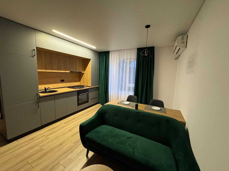 Inchiriez studio aparatorii patriei, 7 min metrou, loc de parcare incl