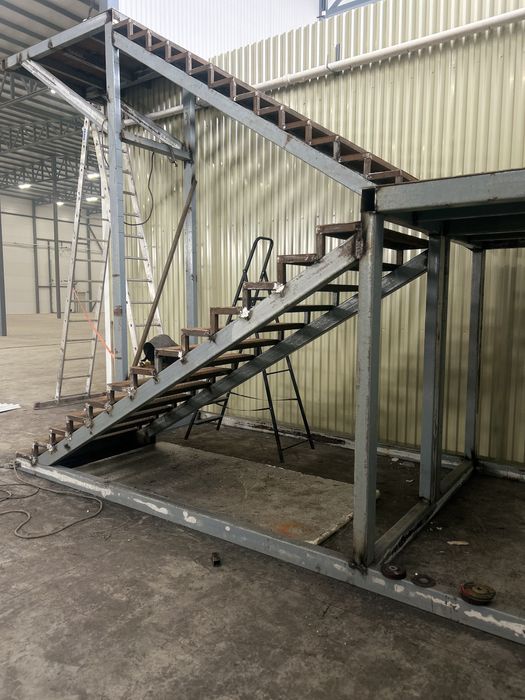 Выполняем сварочные работы выезд 10000