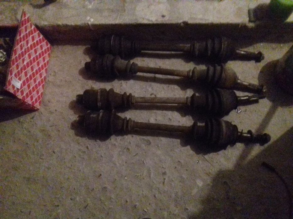 Piese dacie 1300..1310.1400