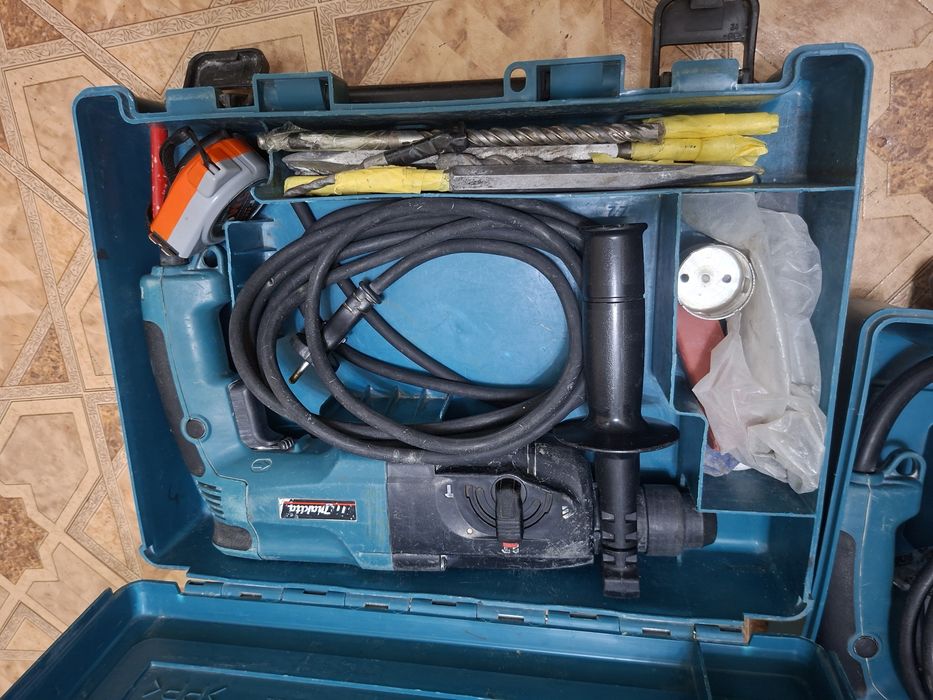 Перфоратор Makita. 2 шт. за 1 млн