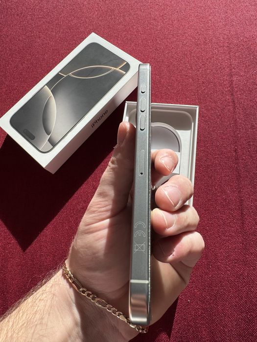 iPhone 16 Pro Max | 256 gb | Natural Titanium | Baterie 100%