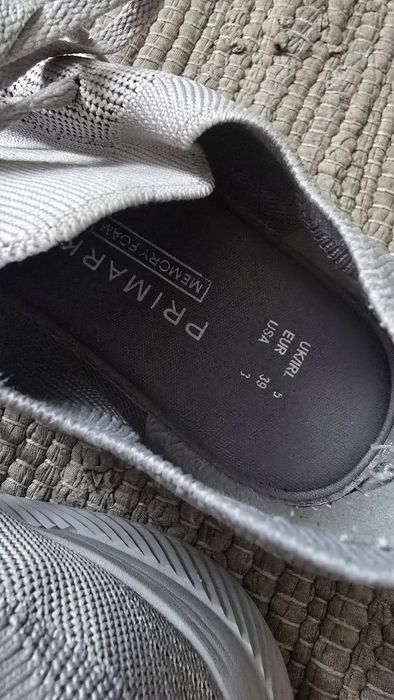 Лоуфари Зара,маратонки Primark