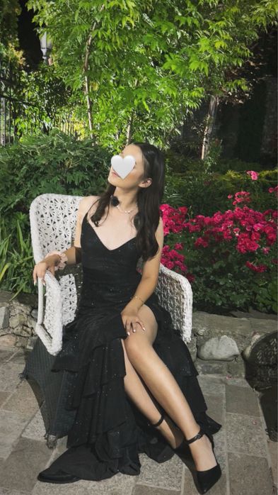 Эффектное платье KIARA с открытой спиной