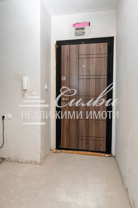 Продава се Двустаен апартамент в Шумен, Добруджански - 72 кв.м за 1183 €/кв.м - Снимка #6