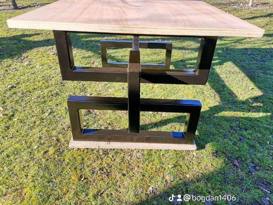 Măsuță de cafea metalica