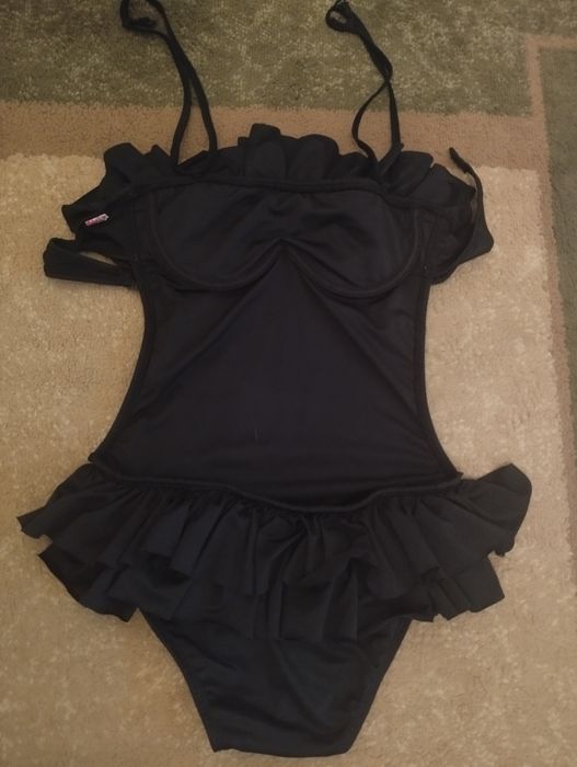 Купальники женские