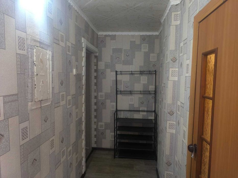 Продам квартиру на 1-м районе