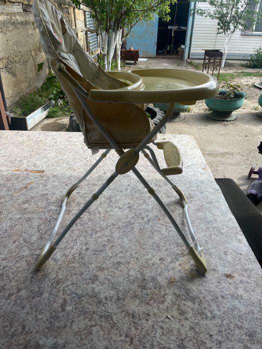 Детская мебель стол для питания!