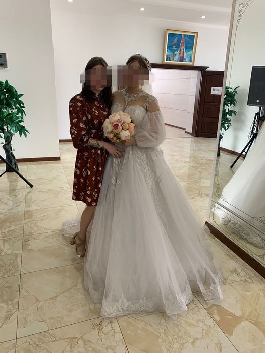 Свадебное платье