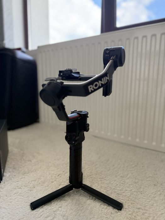 Продава де DJİ RS2 COMBO