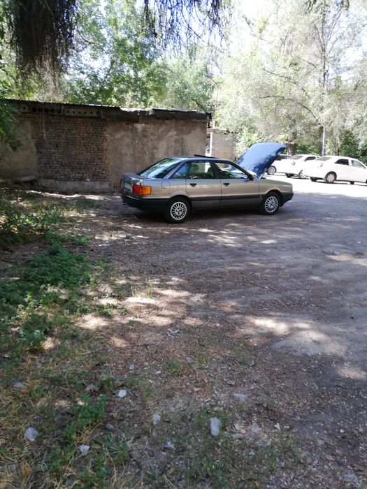 Продам авто ауэи 80