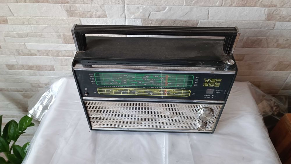 Радио - транзистор - VEF 206 - Made in USSR
