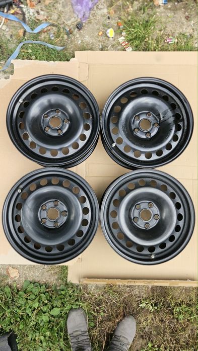 Jante de tabla 15” cu capace WAG