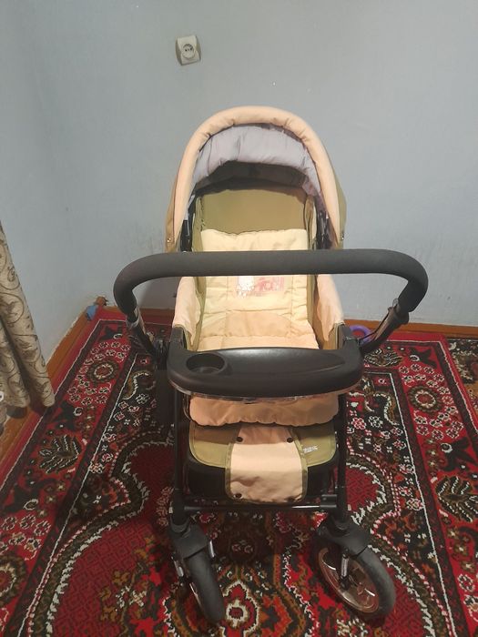 Продаётся детская КОЛЯСКА-трансформер